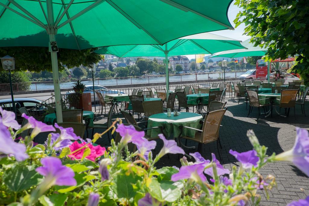 Panorama-Cafe Moselgarten Alf Kültér fotó